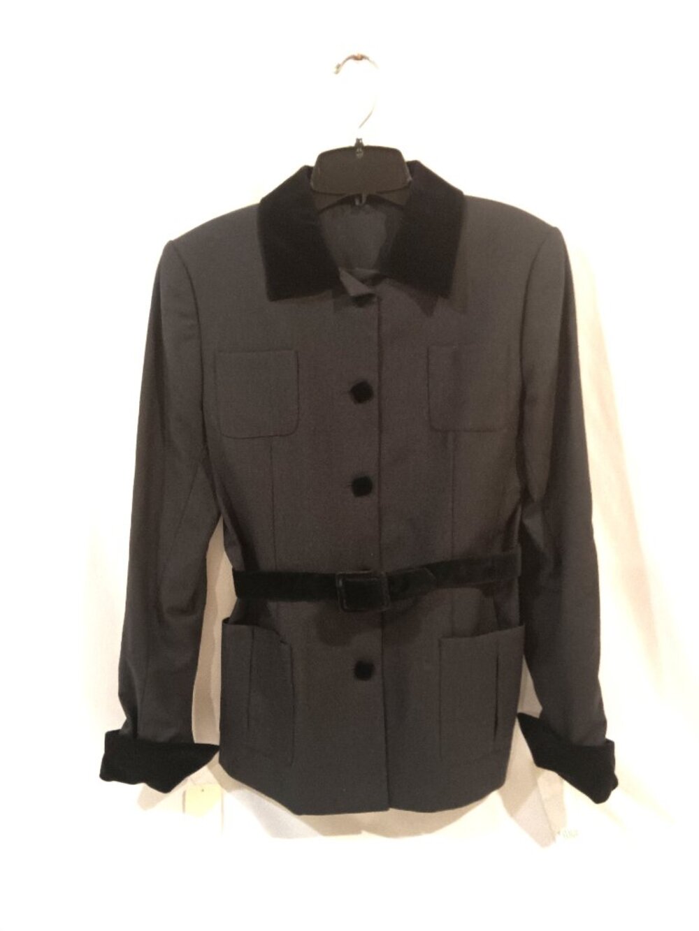 Savigo Blazer & Belt Size 8 Fits M Women Suit Gray Color Black Velvet Trim NWT